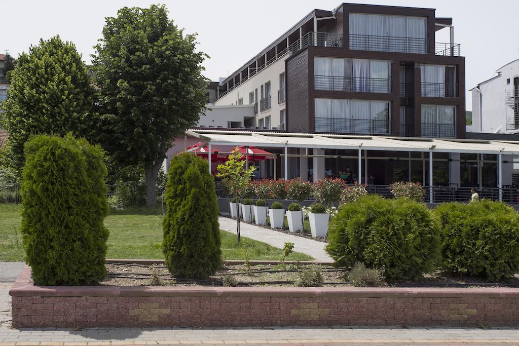 Romantique Dojran Hotel Экстерьер фото